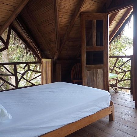 Nunkai Eco-Hostal La Punta Montañita Extérieur photo