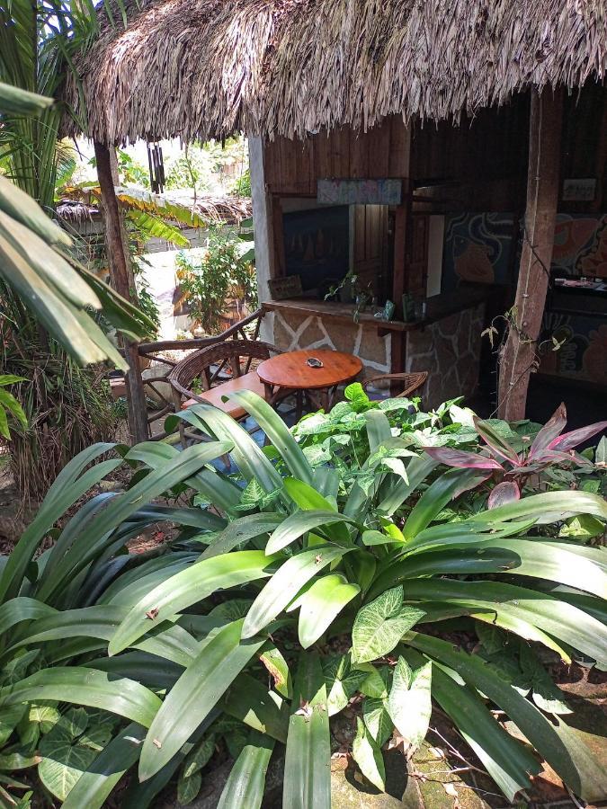 Nunkai Eco-Hostal La Punta Montañita Extérieur photo